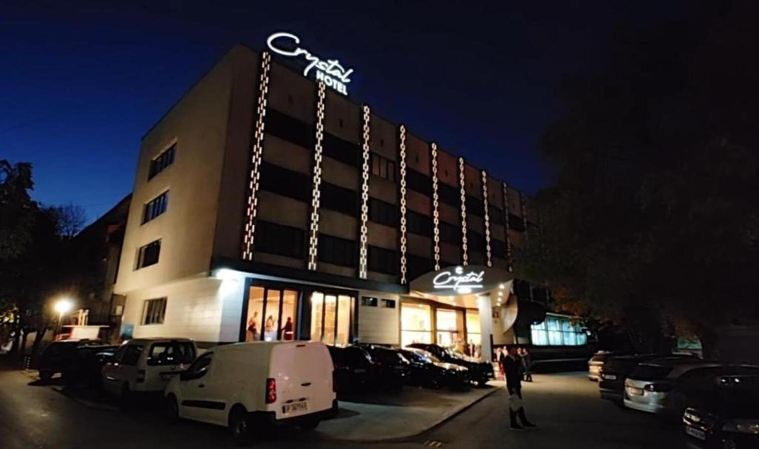 Хотел Crystal Ruse Exteriér fotografie
